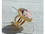 Bague résine ovale doré fleurs ton rose #23