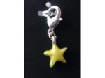 Pendentif étoile jaune
