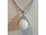 Pendentif en perle de Jade en argent
