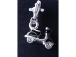 Pendentif scooter noir