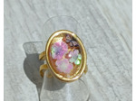 Bague résine ovale doré fleurs ton rose #23