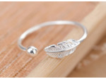 Bague en argent plume