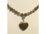 Collier en Œil de tigre/pierre de lave cœur