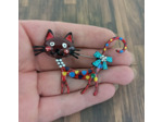 Broche émaillée chat coloré