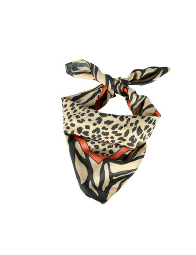 Le Voyage En Panier Foulard Léger Imprimé Nairobi