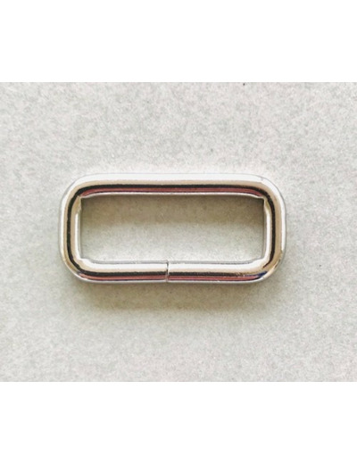 Anneau rectangle en métal Argent 30 mm