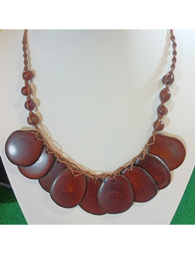 Collier Francine marron en ivoire végétal