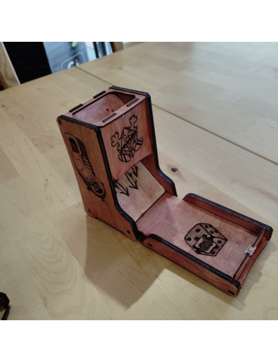 Tour à Dés artisanale bois