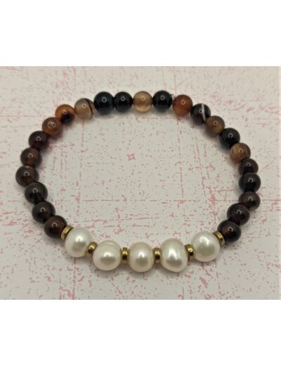 Bracelet en perles d'agate et perles d'eau douce naturelles