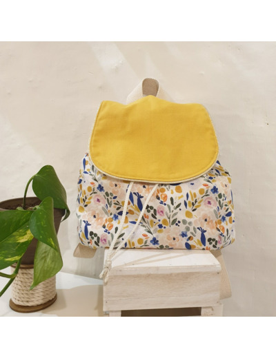 Sac à dos enfant personnalisable Ecole/Crêche modèle Crystal W désign moutarde