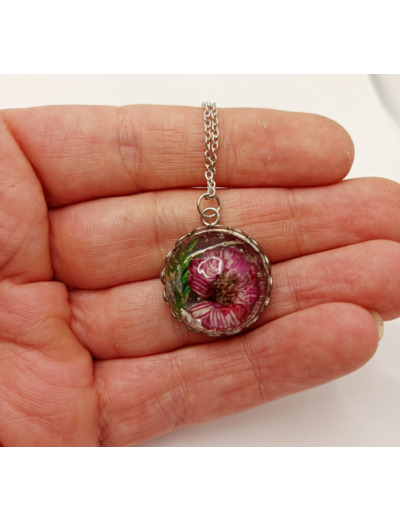 Pendentif résine rond fleur violette/argenté #18