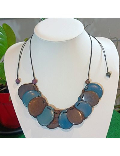 Collier Julie bleu-gris en ivoire végétal