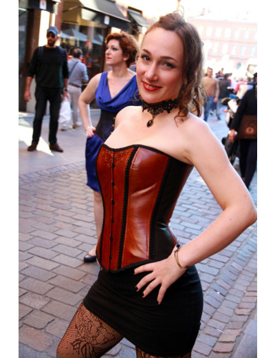 Corset cuir noir et marron