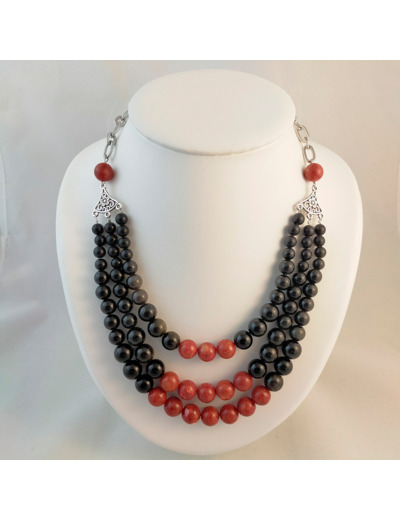 Collier triple obsidienne/corail rouge