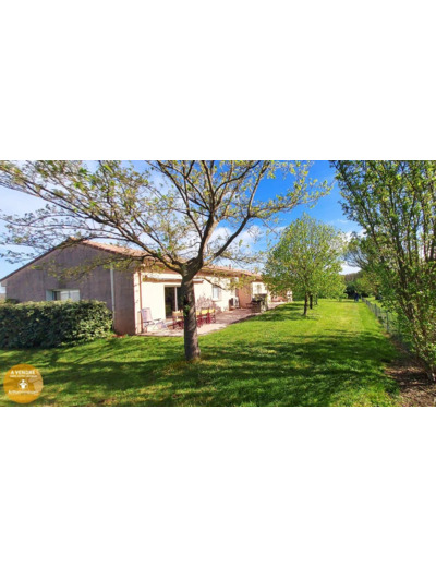 Maison tout confort de plain pied dans un charmant village entre Soual et Revel
