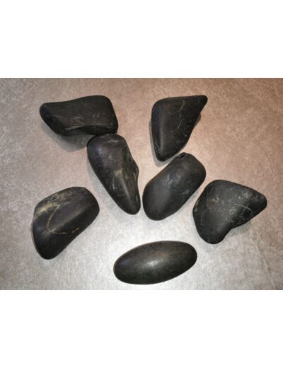 Shungite pierres semi polies Russie